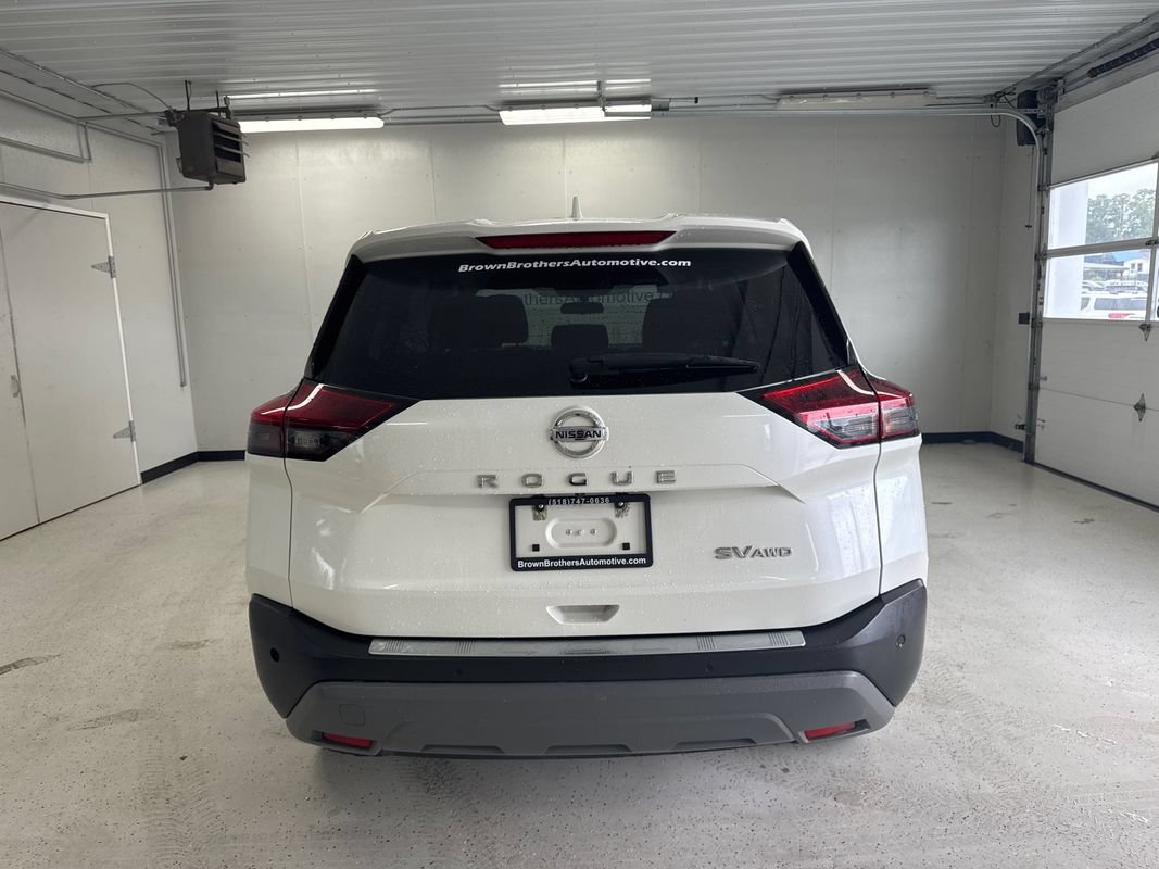 Used 2021 Nissan Rogue SV AWD/4WD image 5