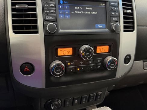 Used 2014 Nissan Frontier PRO-4X w/ Pro-4x Luxury Package image 41