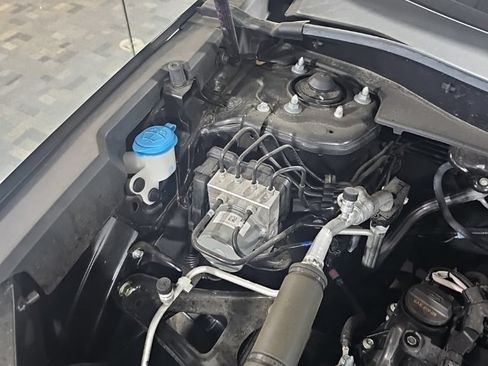 Used 2025 Honda CR-V EX image 11
