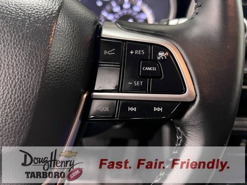 Used 2022 Toyota Highlander XLE image 54