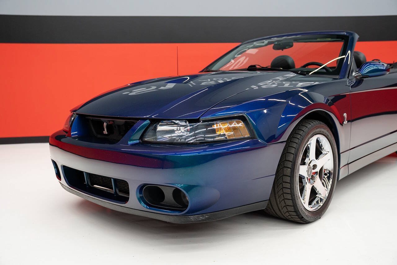Used 2004 Ford Mustang Cobra RWD image 5