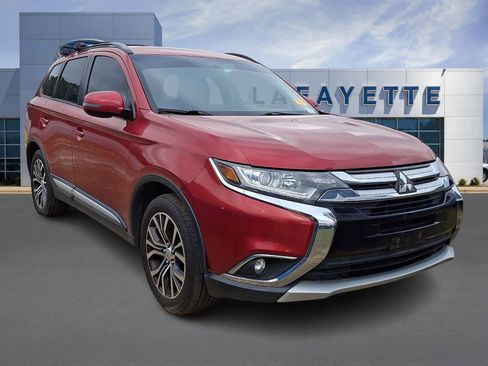 Used 2016 Mitsubishi Outlander SE FWD image 1