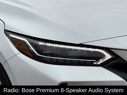 Used 2023 Nissan Sentra SR w/ SR Premium Package image 10