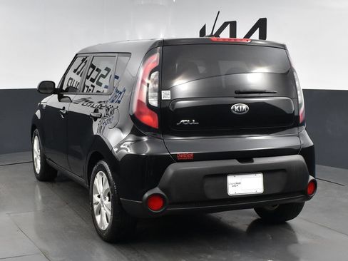 Used 2015 Kia Soul + FWD image 4