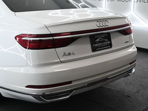 Used 2021 Audi A8 L 3.0T image 11