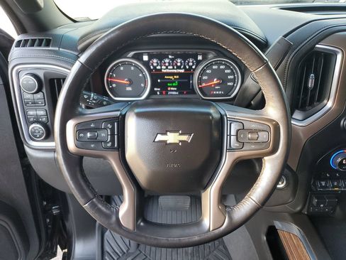 Used 2022 Chevrolet Silverado 2500 High Country w/ Z71 Off-Road Package AWD/4WD image 21