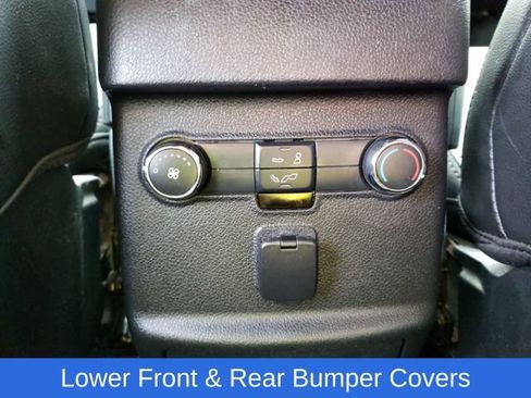 Used 2017 Ford Explorer XLT w/ Equipment Group 202A image 12