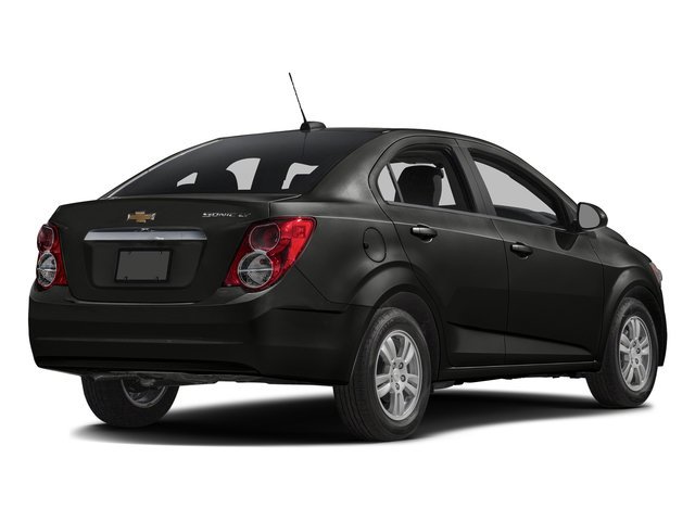Used 2016 Chevrolet Sonic LT FWD image 2
