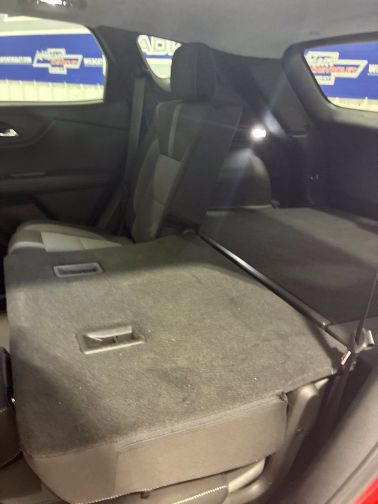 Used 2025 Chevrolet Blazer LT AWD/4WD image 34