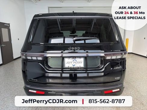 New 2026 Jeep Grand Wagoneer Limited AWD/4WD image 4