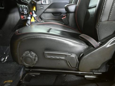 Used 2020 Jeep Wrangler Unlimited Rubicon image 22