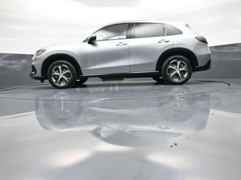 Certified 2024 Honda HR-V EX-L image 65