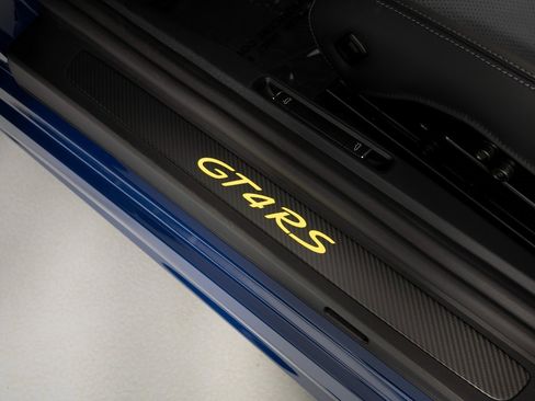 Certified 2023 Porsche 718 Cayman GT4 RS image 41