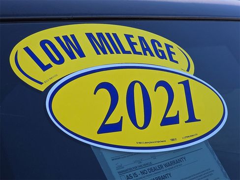 Used 2021 Jeep Wrangler Unlimited Rubicon w/ Trailer Tow Package image 12