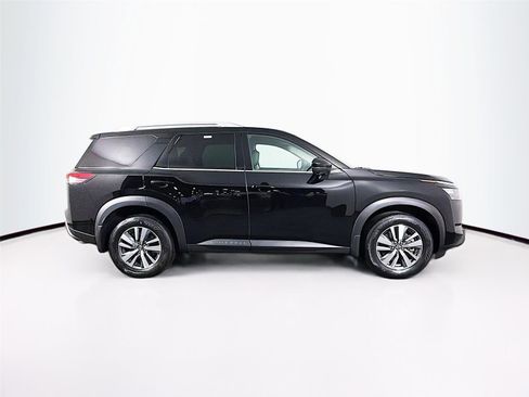 Used 2025 Nissan Pathfinder SL AWD/4WD image 8