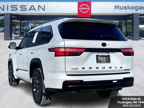 Used 2026 Toyota Sequoia Platinum image 4