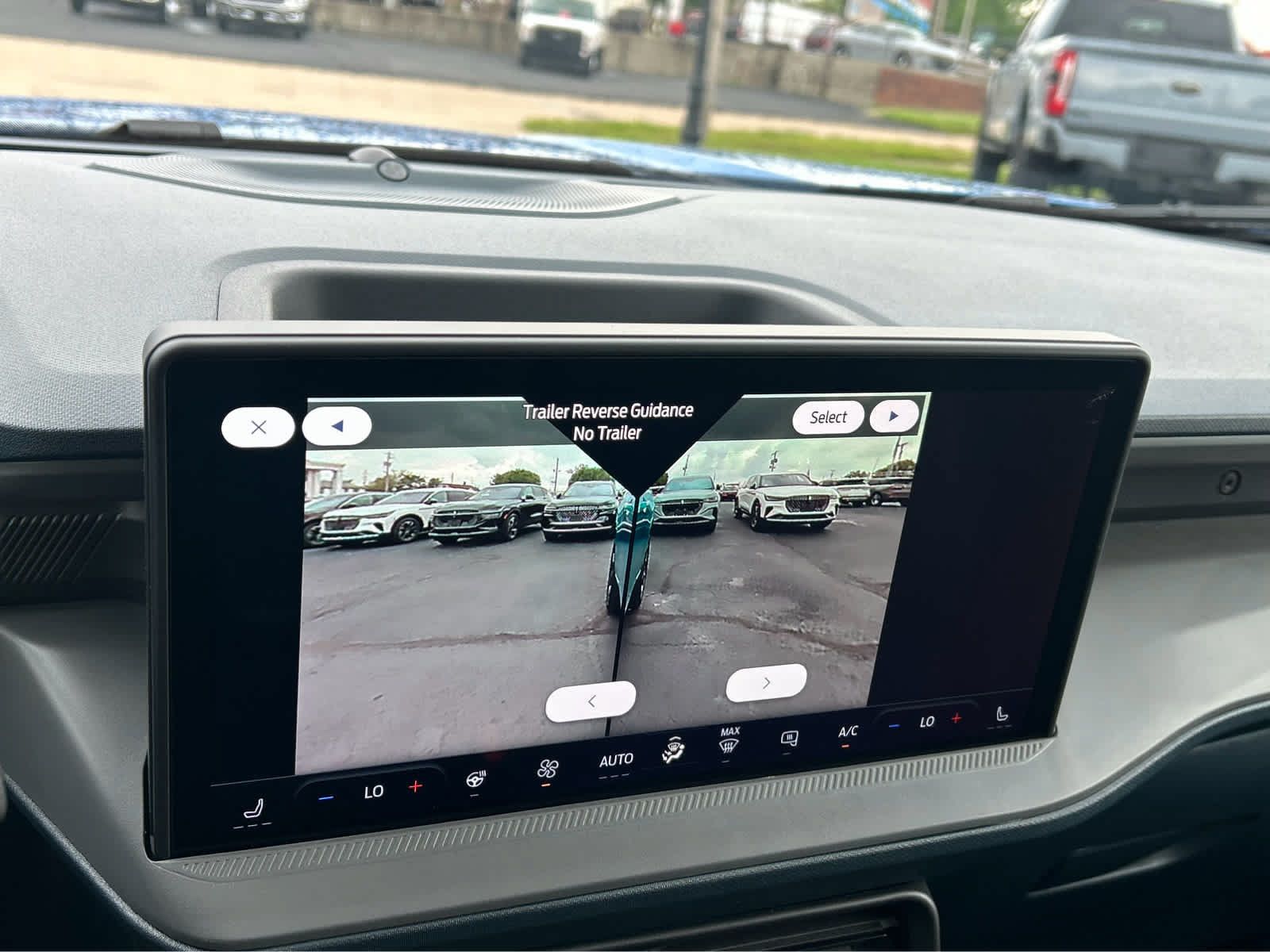 New 2025 Ford Maverick Lobo AWD/4WD image 42
