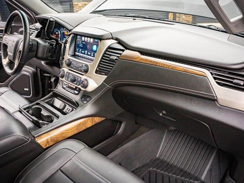 Used 2018 GMC Yukon Denali image 38