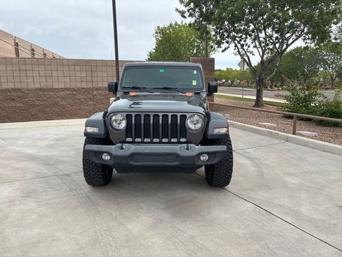 Used 2018 Jeep Wrangler Unlimited Sport S AWD/4WD image 5