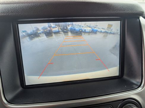 Used 2015 Chevrolet Suburban LT w/ Max Trailering Package image 22