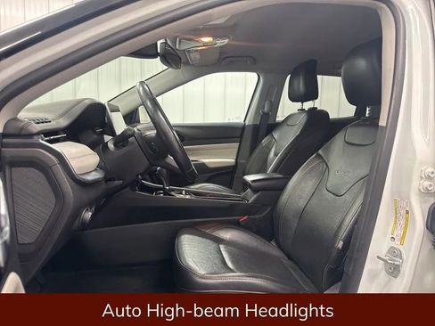 Used 2022 Jeep Compass Limited AWD/4WD image 12