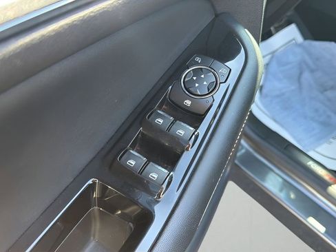 Used 2020 Ford Edge ST w/ Cold Weather Package image 29