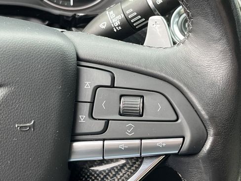 Used 2023 Cadillac XT6 Sport image 23