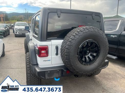 Used 2023 Jeep Wrangler Unlimited Rubicon 4xe w/ Cold Weather Group AWD/4WD image 4