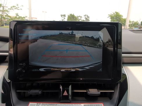 Used 2026 Toyota Corolla SE FWD image 17