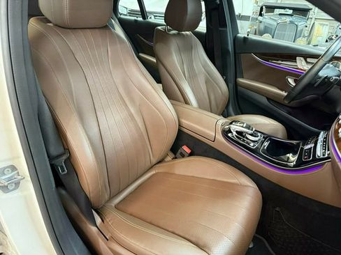 Used 2018 Mercedes-Benz E 300 4MATIC image 28
