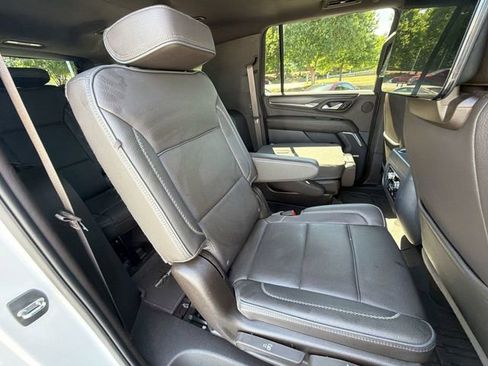 Used 2023 GMC Yukon XL Denali w/ Max Trailering Package AWD/4WD image 30