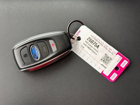 Used 2023 Subaru Outback Limited XT AWD/4WD image 38