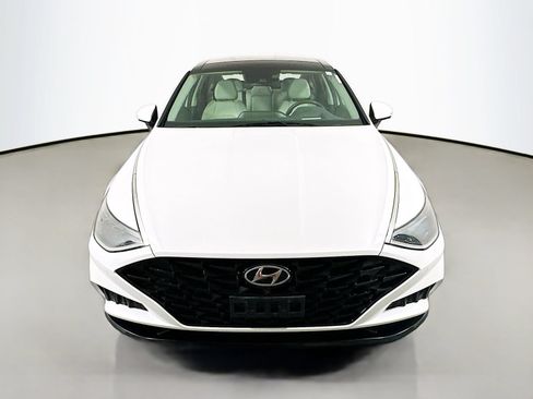 Used 2021 Hyundai Sonata Limited w/ Preferred Accessory Package FWD image 2