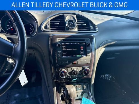 Used 2016 Buick Enclave Leather image 17