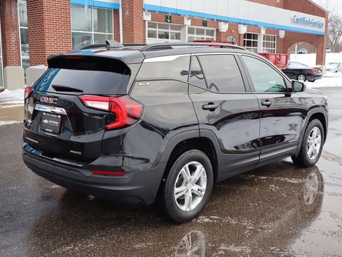 Used 2022 GMC Terrain SLE w/ Driver Convenience Package image 34