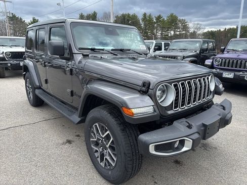 New 2026 Jeep Wrangler Sahara image 7