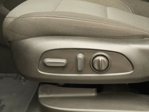Certified 2023 Chevrolet Traverse LT AWD/4WD image 15
