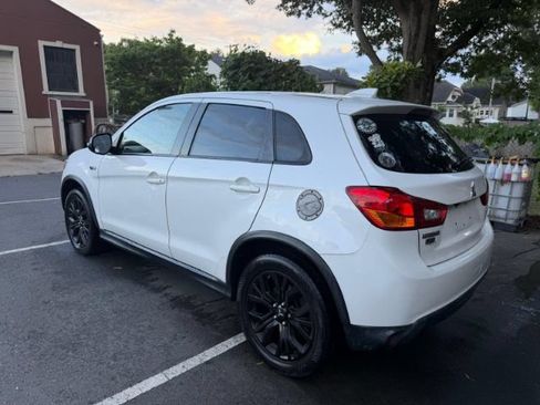 Used 2017 Mitsubishi Outlander Sport LE FWD image 5