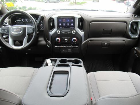 Used 2021 GMC Sierra 1500 SLE AWD/4WD image 12