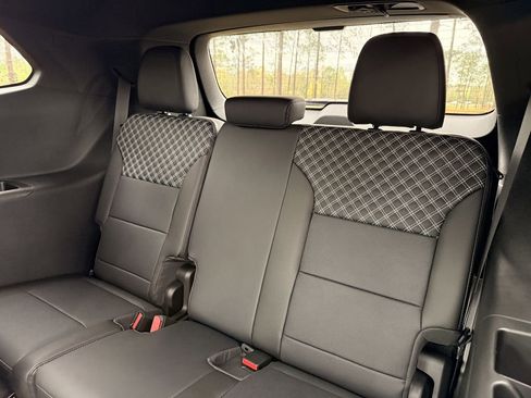 New 2026 GMC Acadia Denali w/ Super Cruise Package FWD image 33