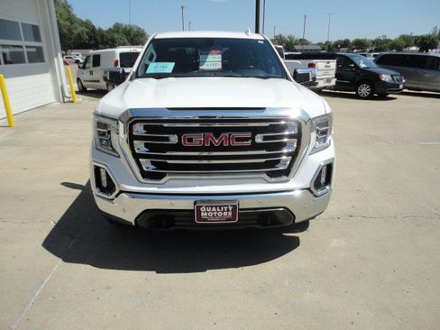 Used 2020 GMC Sierra 1500 SLT w/ SLT Premium Package image 22