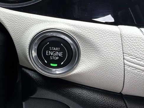 Used 2021 Buick Encore GX Preferred w/ Sport Touring Package FWD image 23