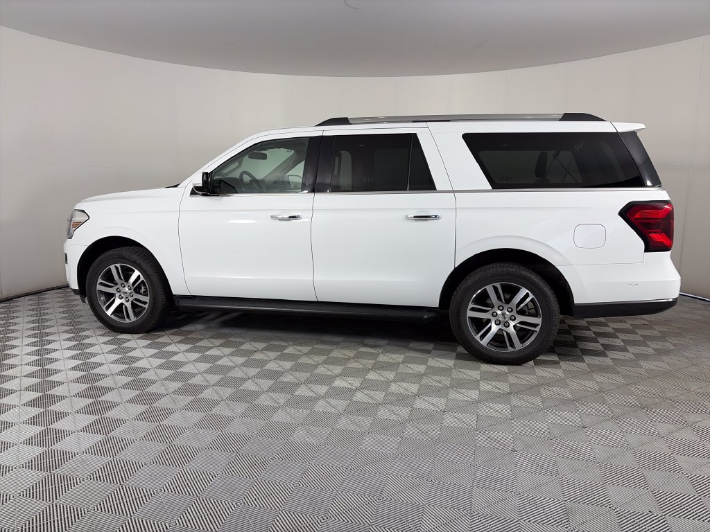 Used 2024 Ford Expedition Max Limited AWD/4WD image 4