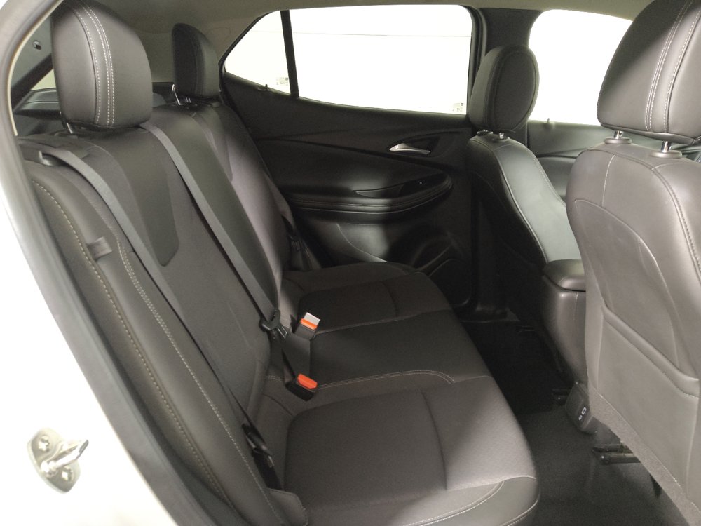 Used 2025 Buick Encore GX Preferred AWD/4WD image 19