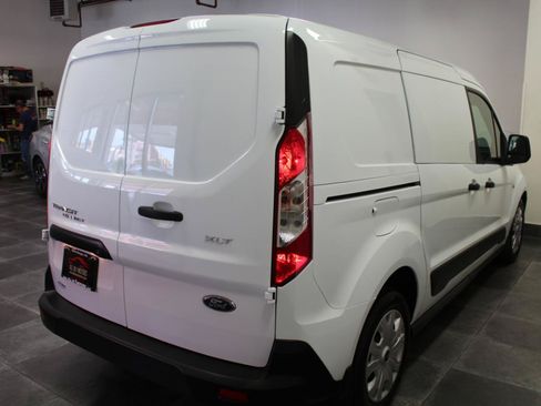 Used 2019 Ford Transit Connect XLT FWD image 6