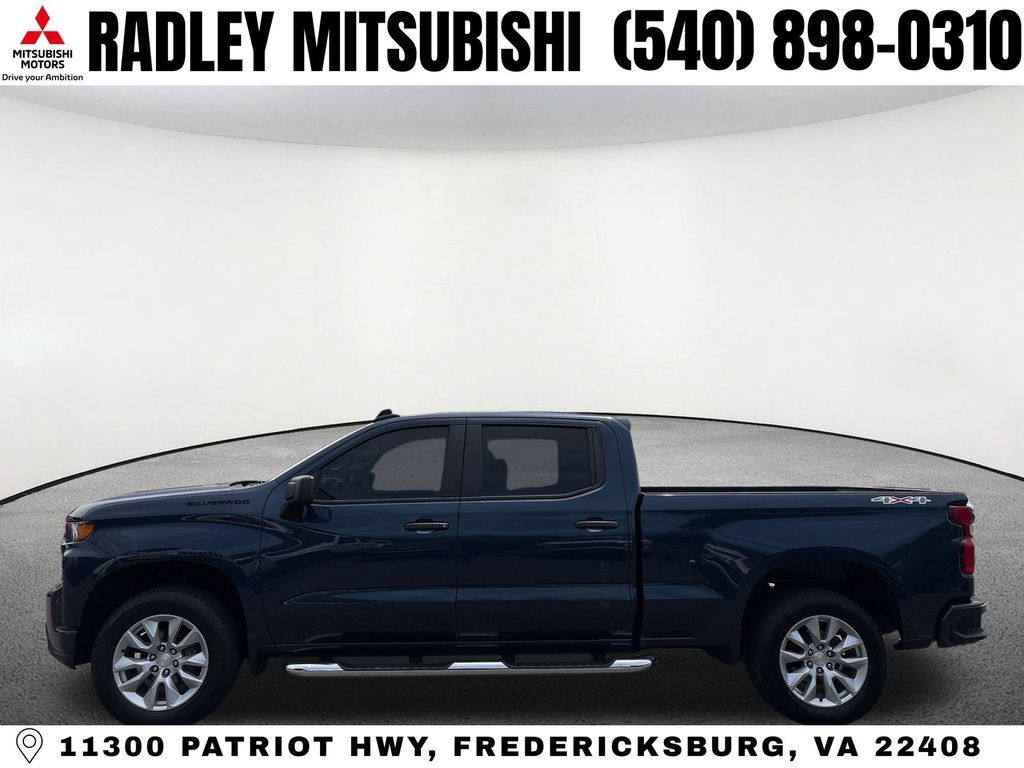 Used 2022 Chevrolet Silverado 1500 Custom w/ LPO, Dark Essentials Package AWD/4WD image 15