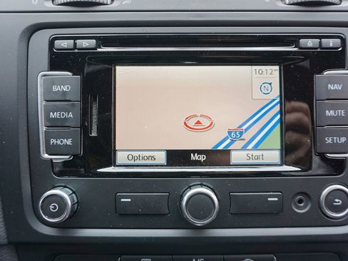 Used 2014 Volkswagen GTI Driver's Edition image 10