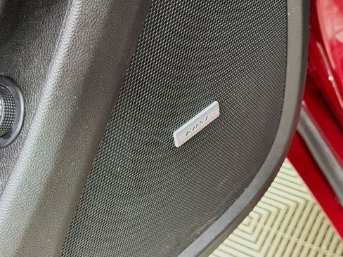 Used 2023 Chevrolet Traverse High Country w/ LPO, Floor Liner Package image 21