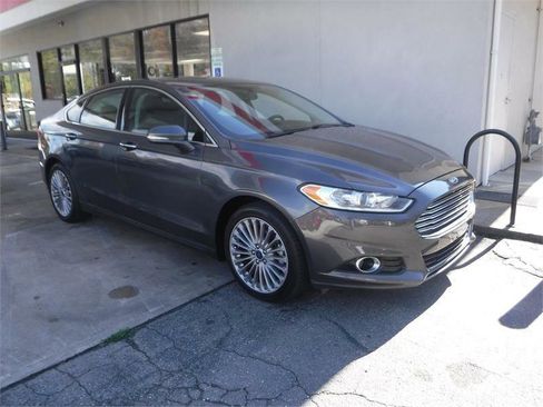 Used 2016 Ford Fusion Titanium image 1
