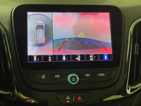 Used 2023 Chevrolet Equinox RS FWD image 20